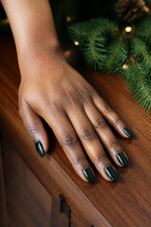 Glossy Hunter Green Almond dark green Christmas nails