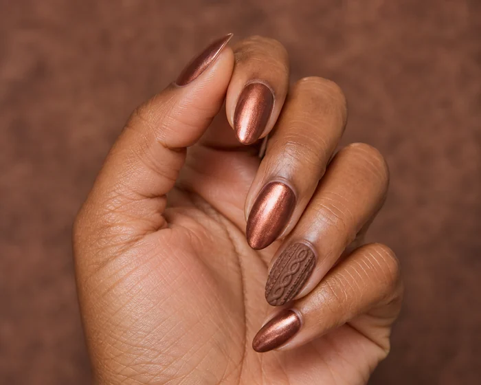 Cocoa sweater weather nails with copper aura and knit accent