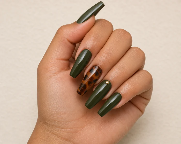 Olive coffin acrylic nails with a tortoiseshell accent