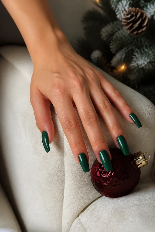 Deep Green Coffin Nails dark green Christmas nails