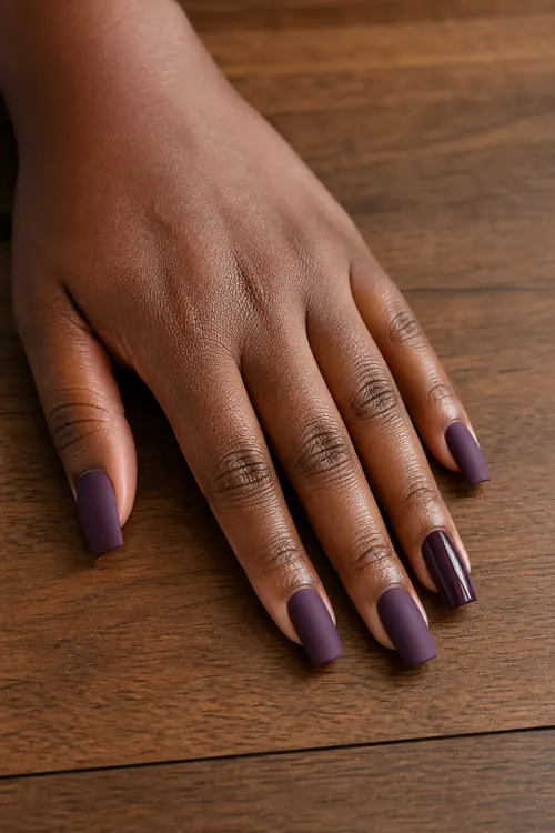 Matte plum square acrylic nails with glossy accent