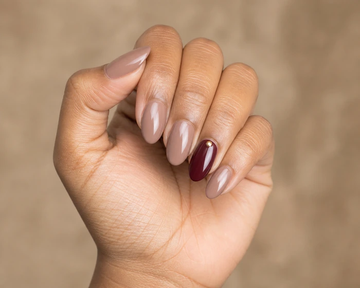 Cocoa nude simple winter nails with burgundy accent
