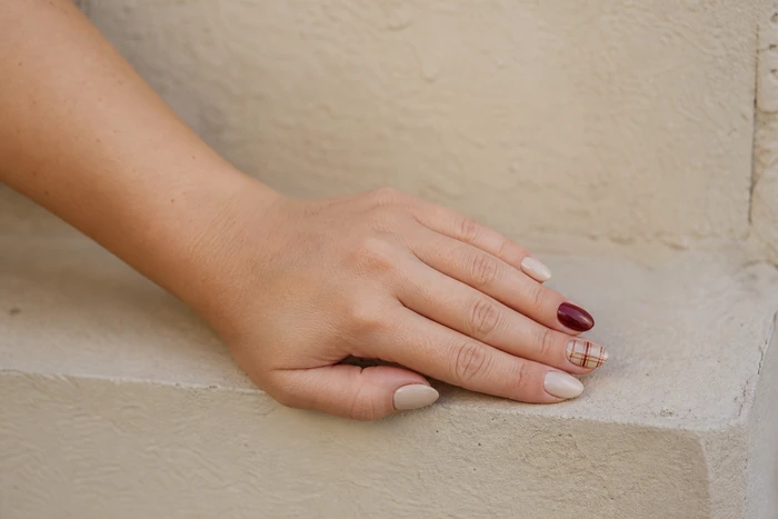 Burgundy and cream plaid cute fall nail art