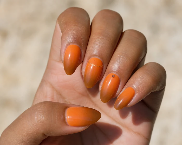 Pumpkin caramel ombré Thanksgiving dip nails with gold arc