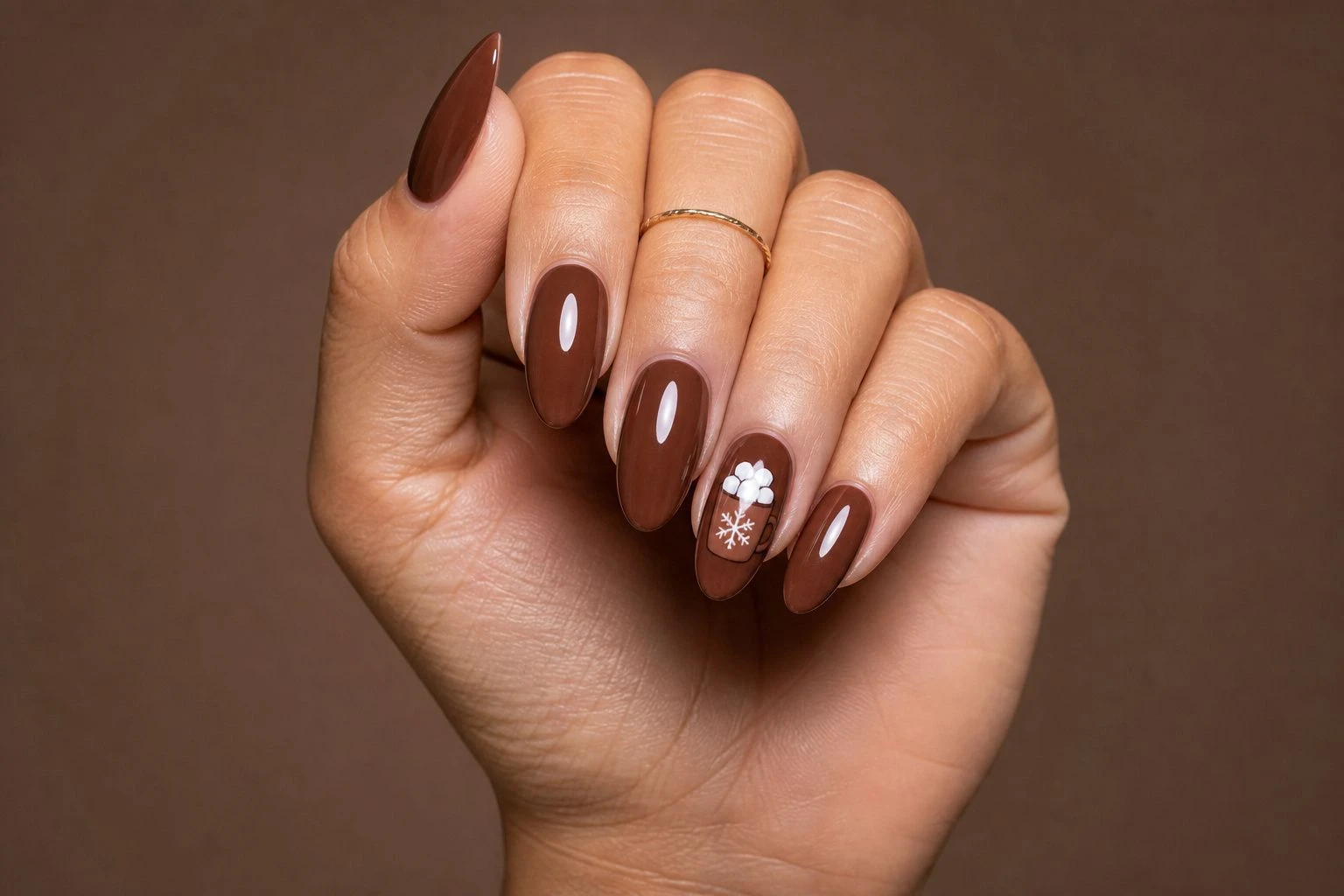 Hot Cocoa Accent cute Christmas nails