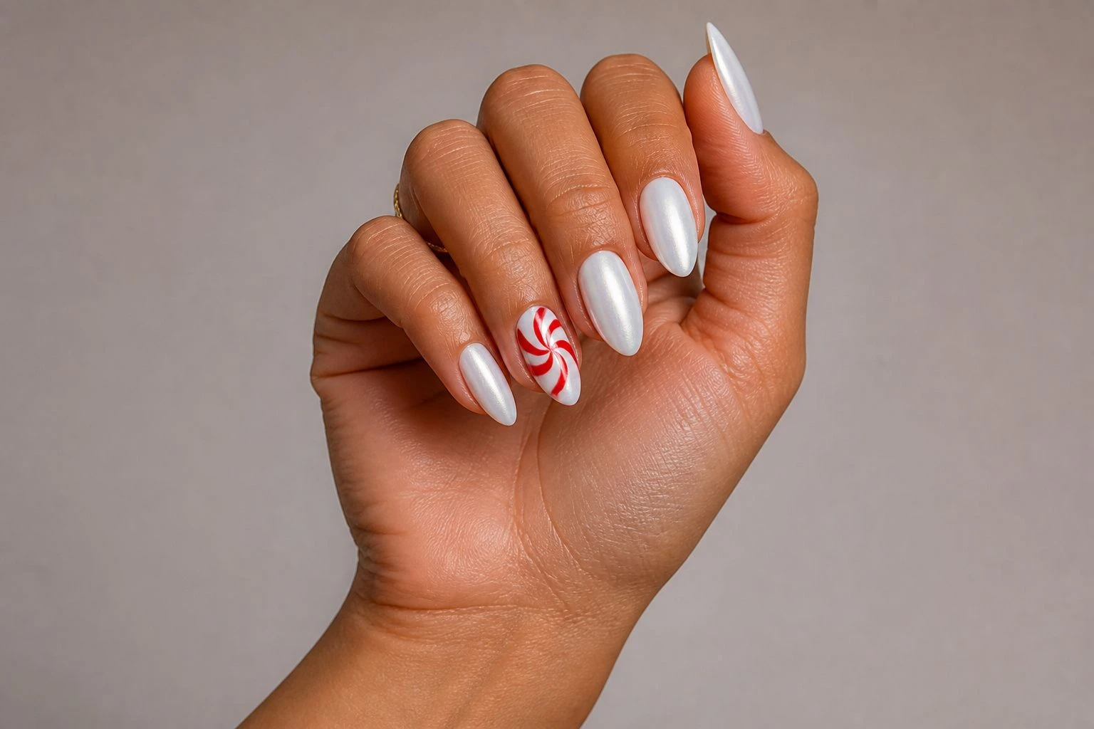 Peppermint Swirl cute Christmas nails