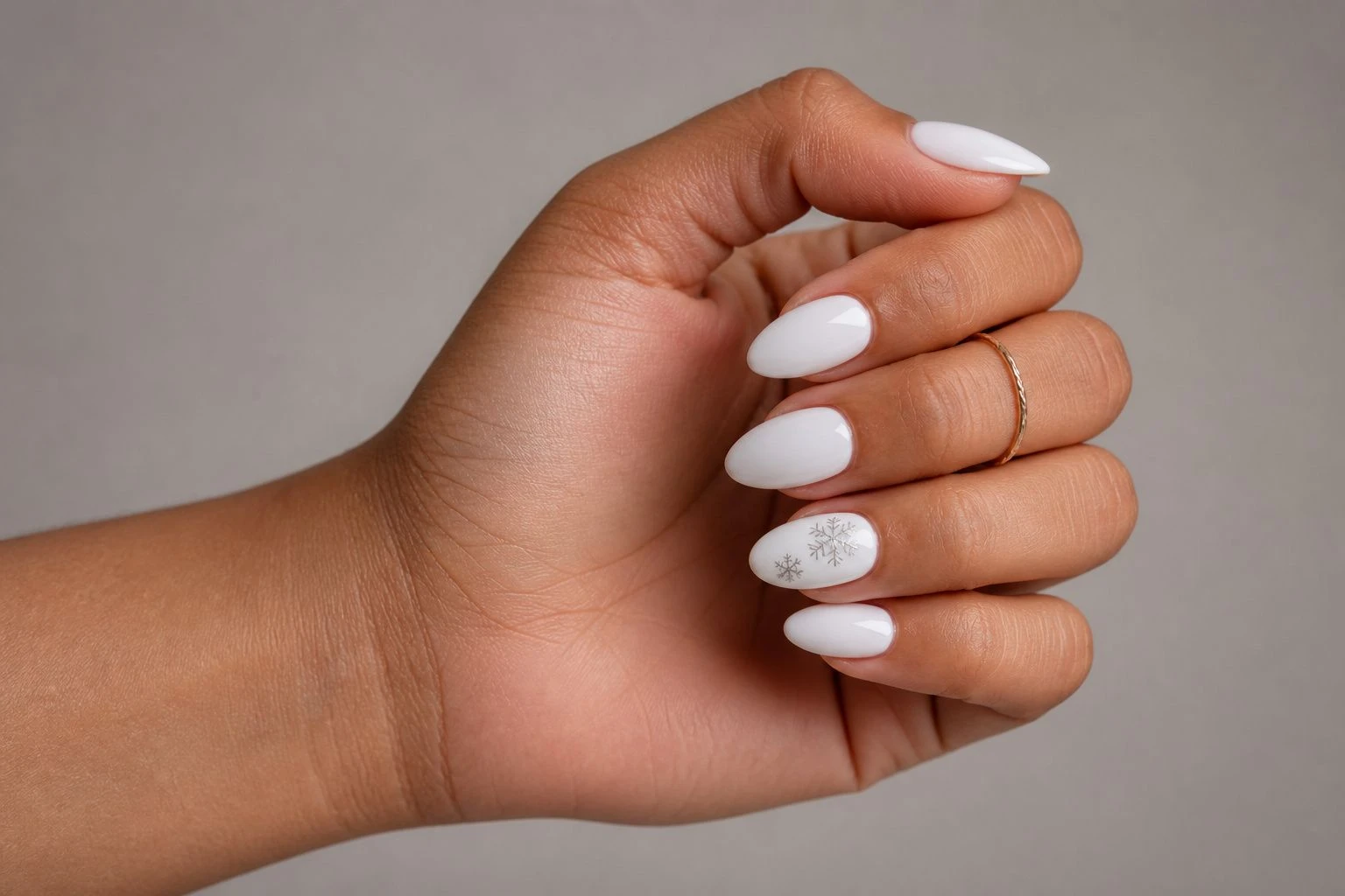 Silver Snowflake Accent white Christmas nails