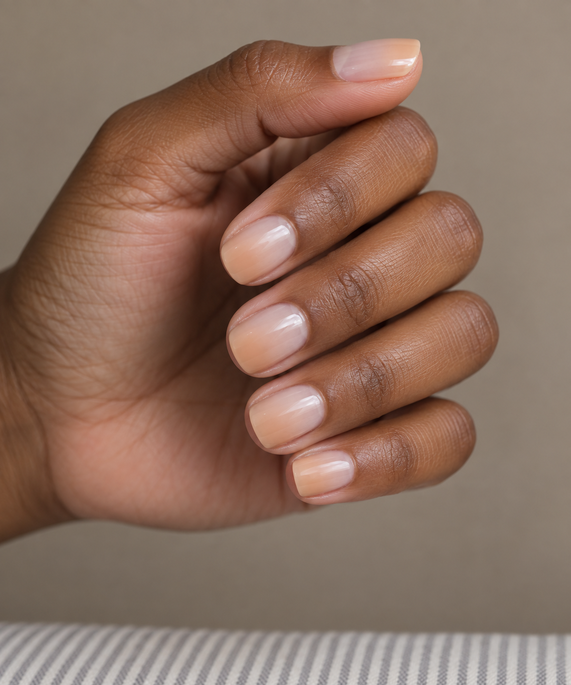 Short ombre nails