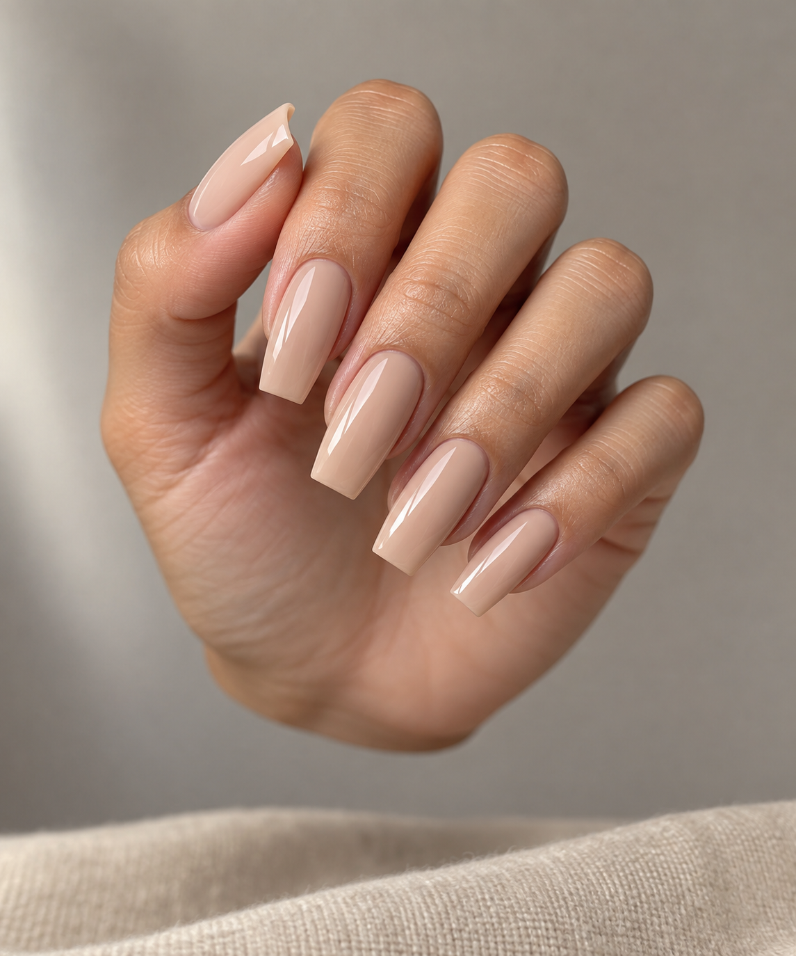 Baddie nude coffin manicure