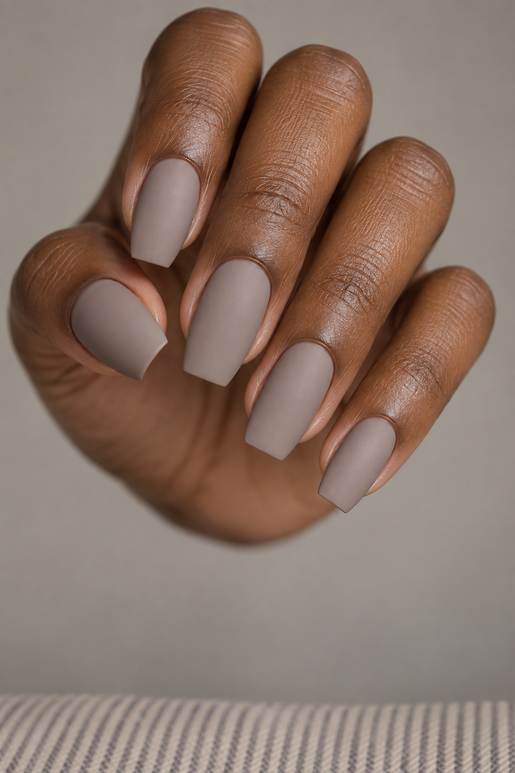 Matte taupe set