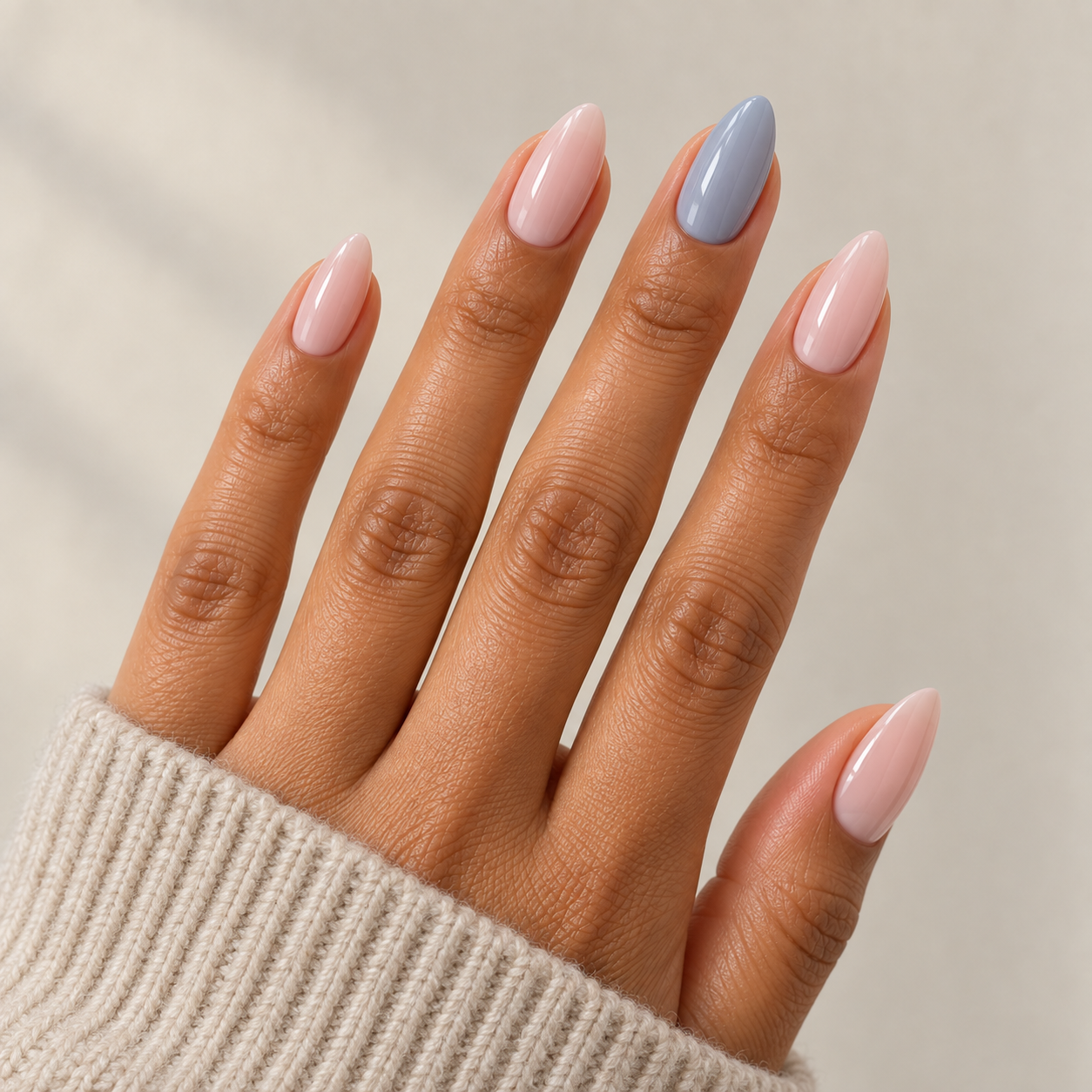 Graduation accent almond set