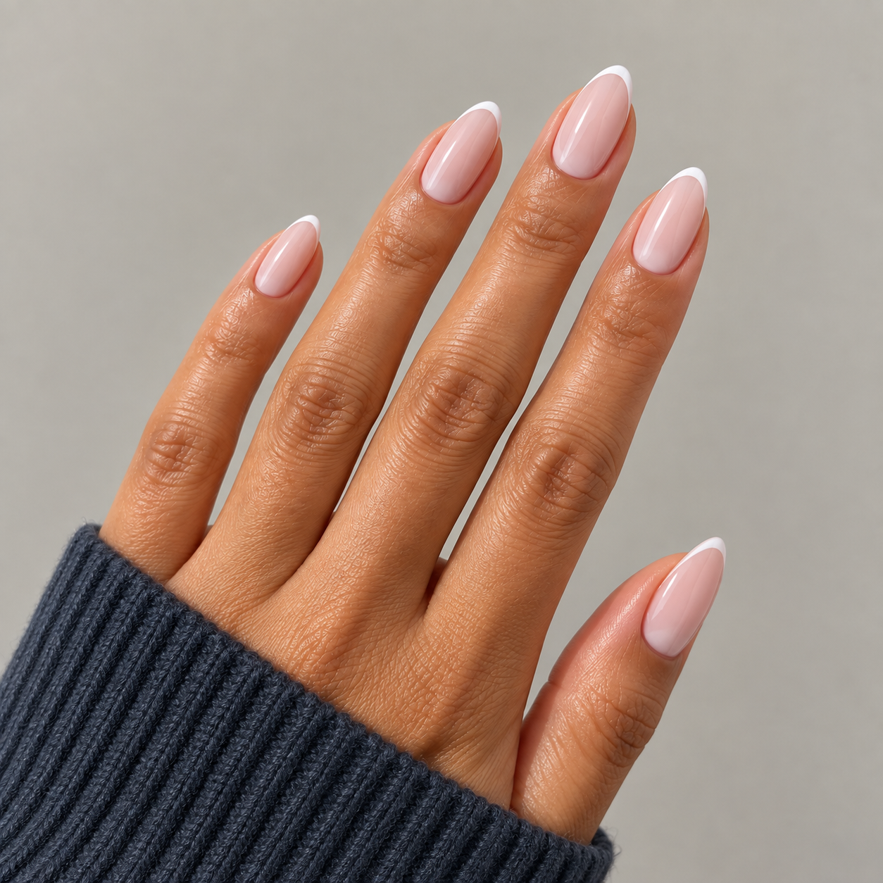 Graduation micro-French design