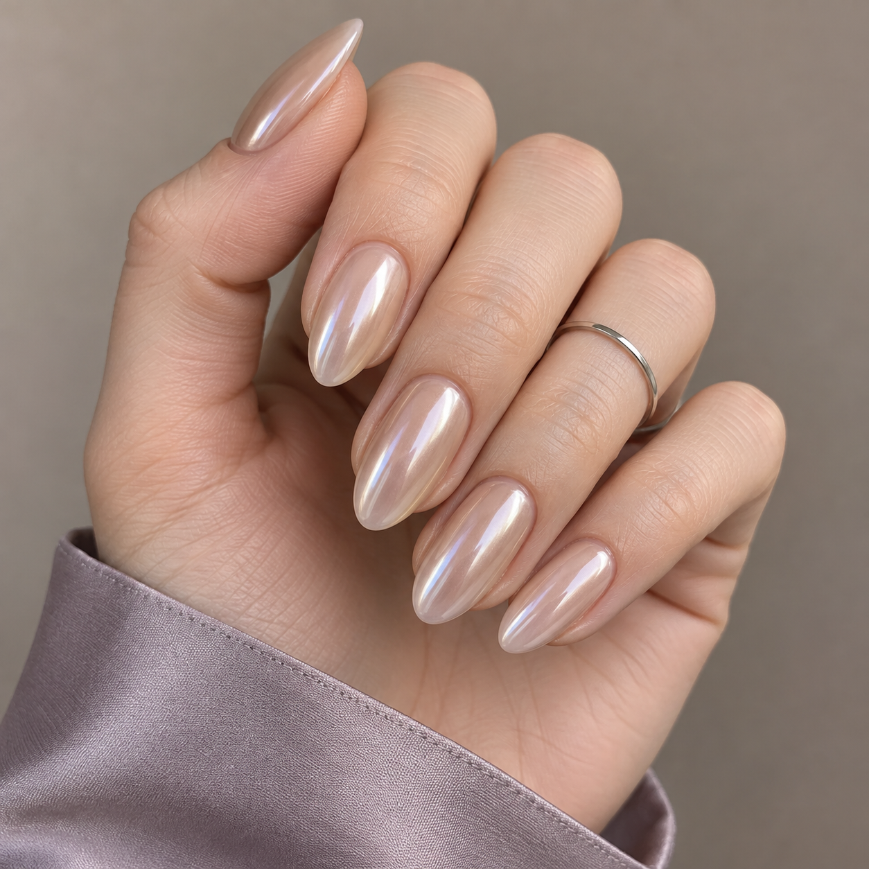 Nude chrome almond set